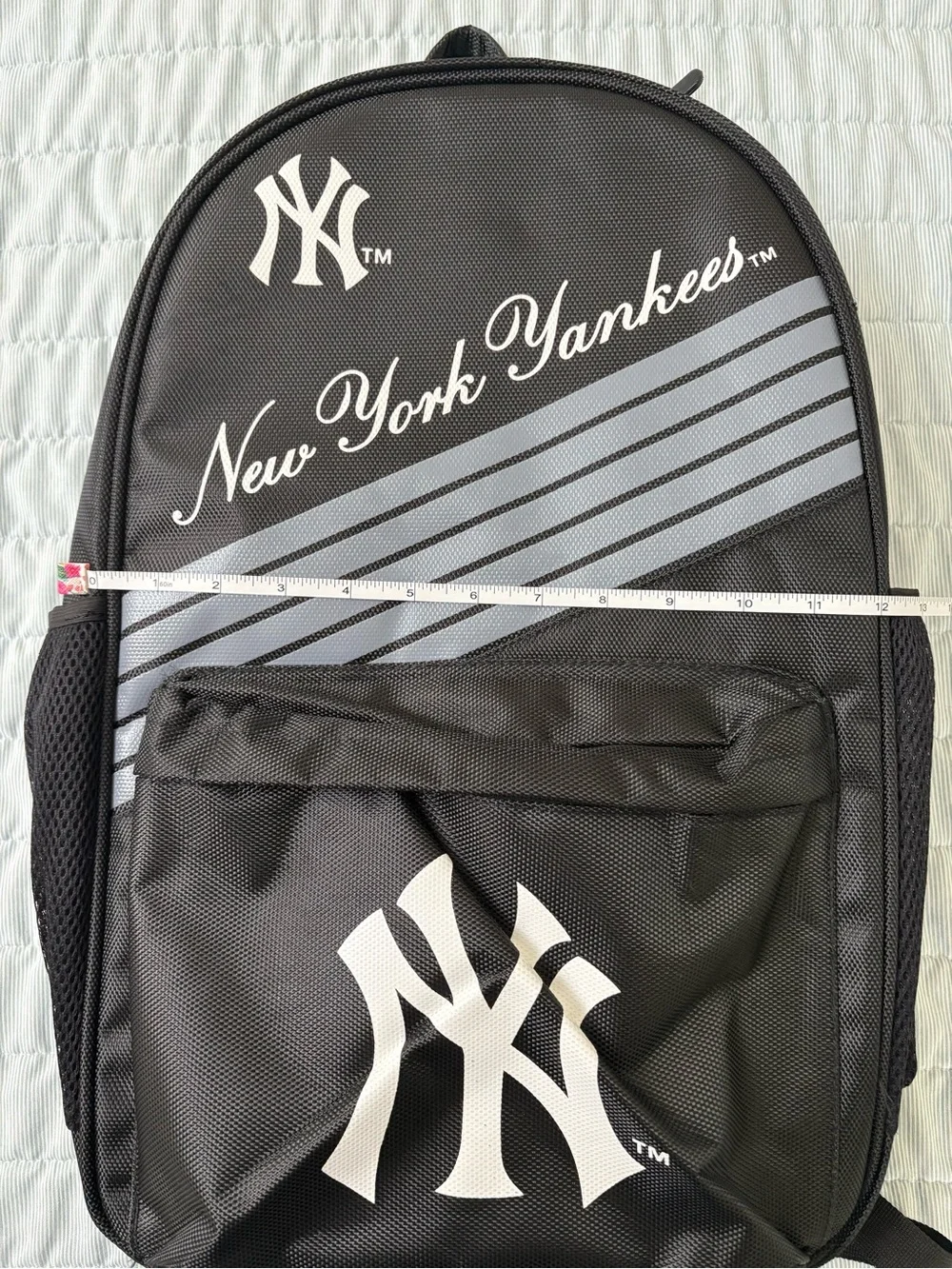 New York Yankees Black Logo Backpack  - Team Graphic